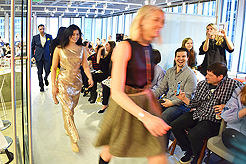 KNOLL CATWALK FASHION SHOW